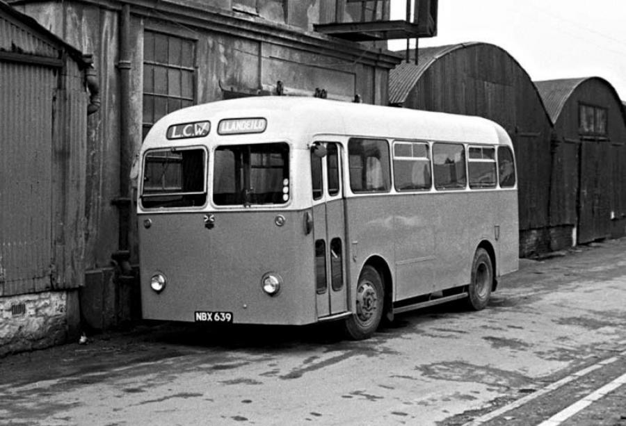  Albion Nimbus MR9N Willowbrook (B31F) 1956 года  (фото 1 из 2)